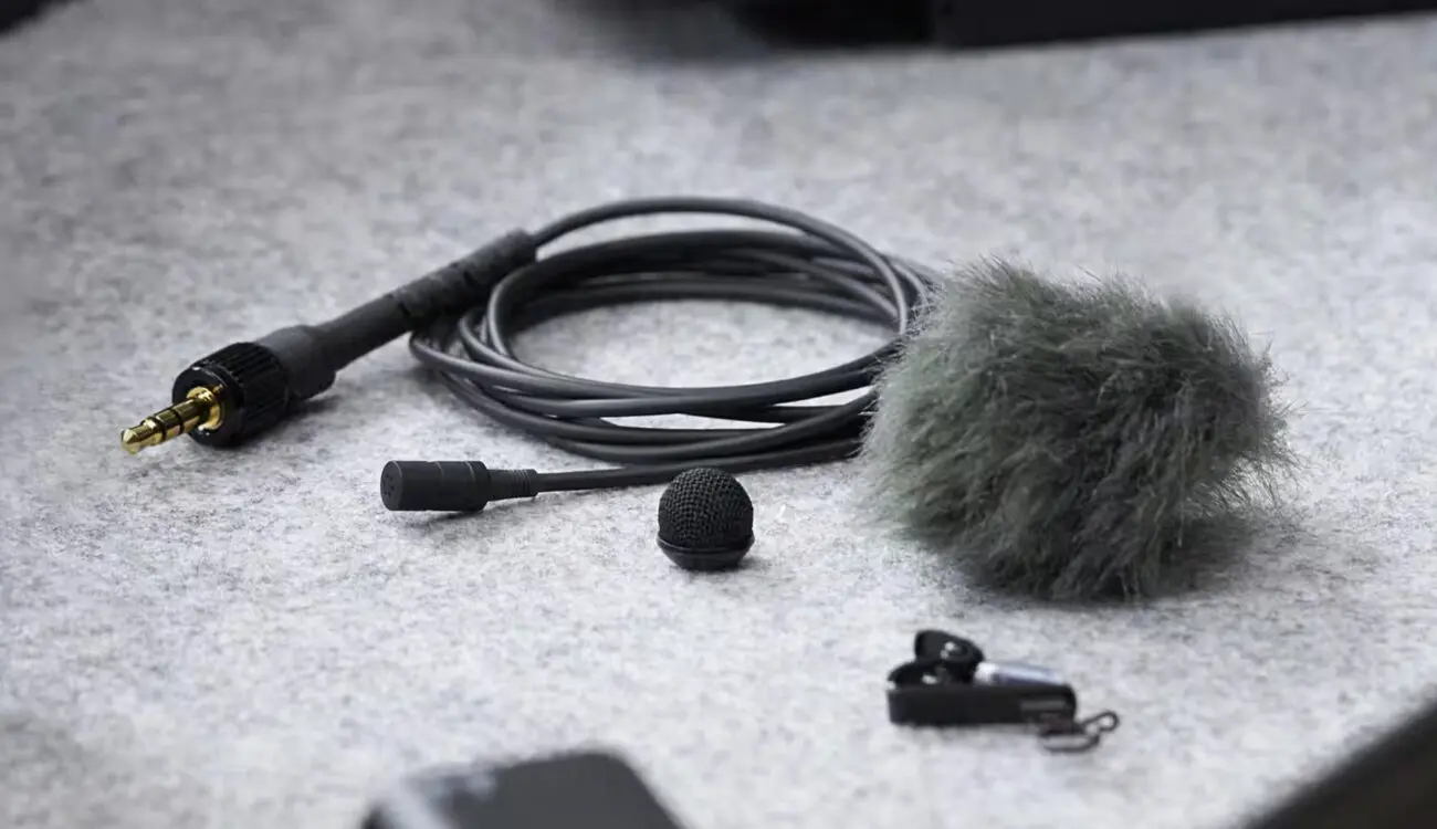 sony-ecm-l1-microphone-featured-1300x750.webp