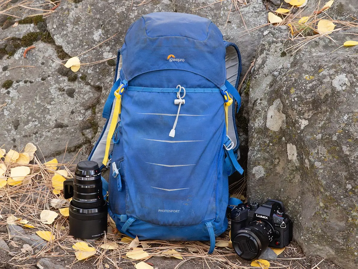 Lowepro Photo Sport BP 200 AW II: Tas Kamera Ringan untuk Petualangan Maksimal.