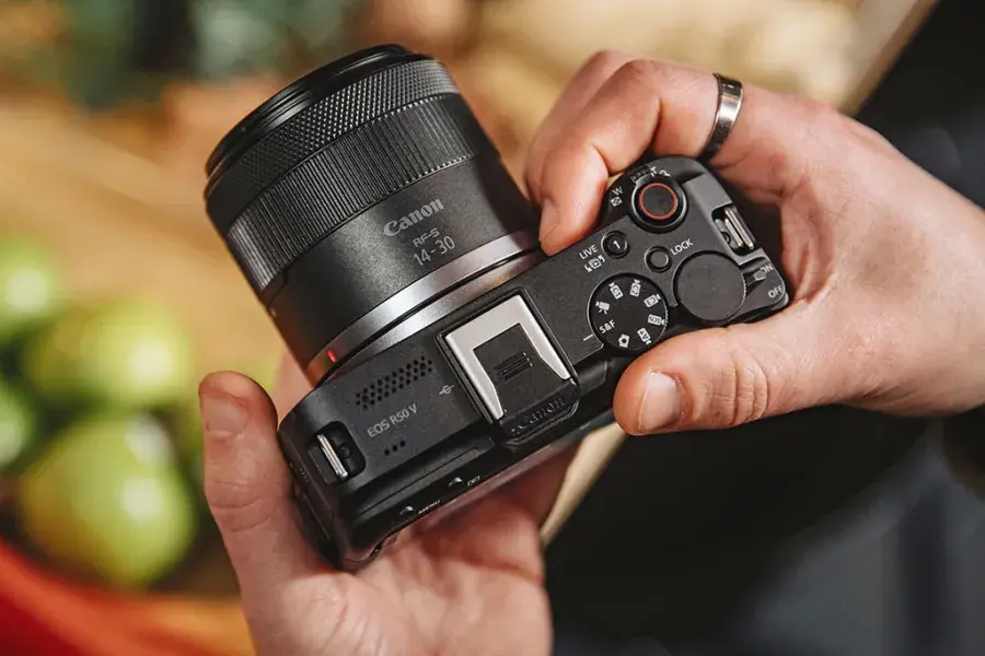 Kamera Siap Sosmed, Canon EOS R50 V Jagonya Buat Konten Video Vertikal.