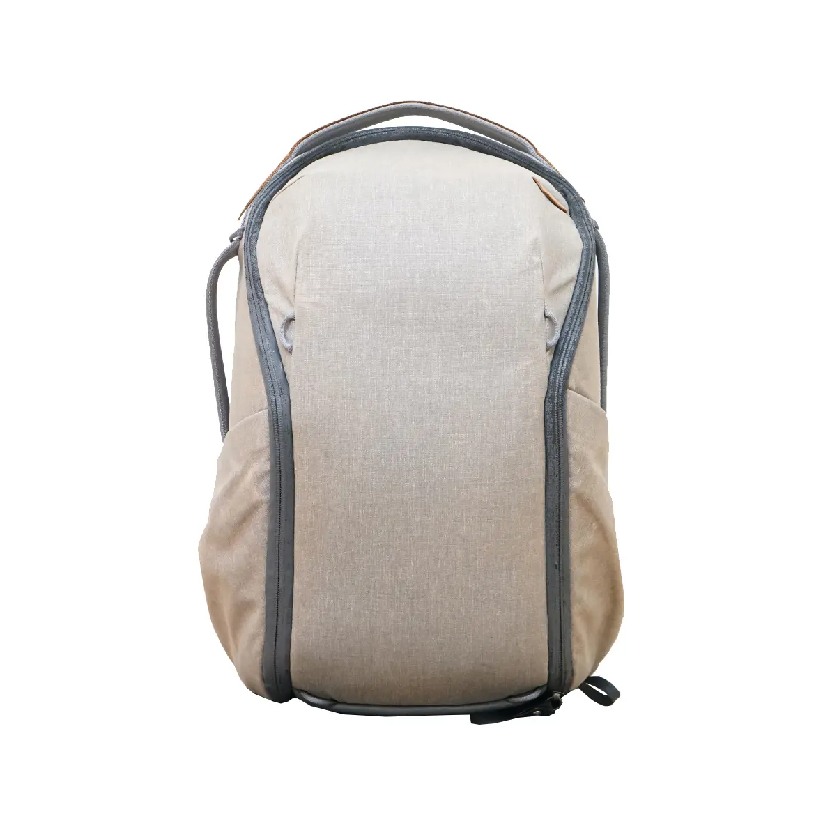 PEAK DESIGN EVERYDAY BACKPACK ZIP 20L ASH  - SCORE 7