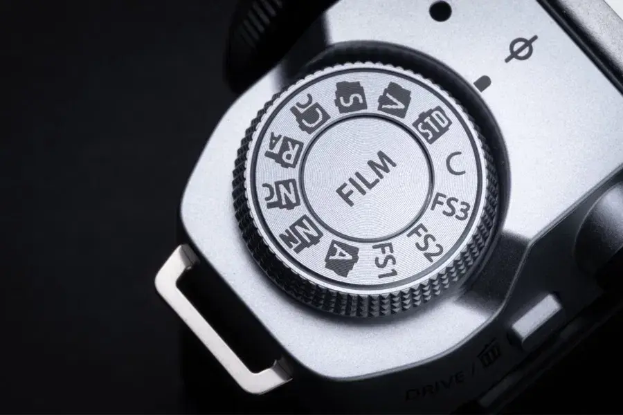 Film-Simulation-Dial_X-M5.webp