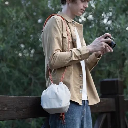 pgytech-onego-drawstring-bag-ivory-camera-bag-p-cb-2622.webp