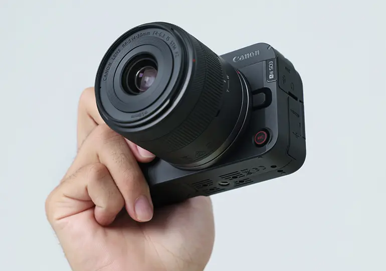 Ini Dia 6 Kelebihan Kamera Canon EOS R50 V yang Harus Kamu Tahu.
