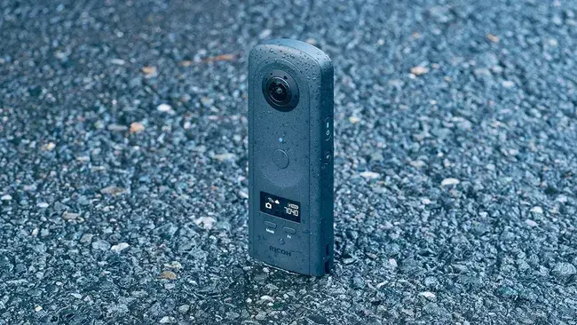 Ricoh Theta A1 Diperkenalkan, Jadi Kamera 360 yang Paling Tangguh
